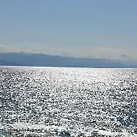 Anna Οπατία
